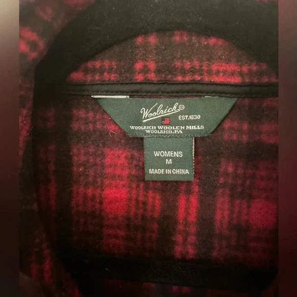 Cabincore Vintage Woolrich Red/Black Plaid Vest. Old Money. Academia. Gorpcore - Picture 2 of 9